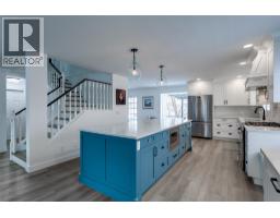 674 Cook Road, Kelowna, British Columbia  V1W 3G7 - Photo 4 - 10386425