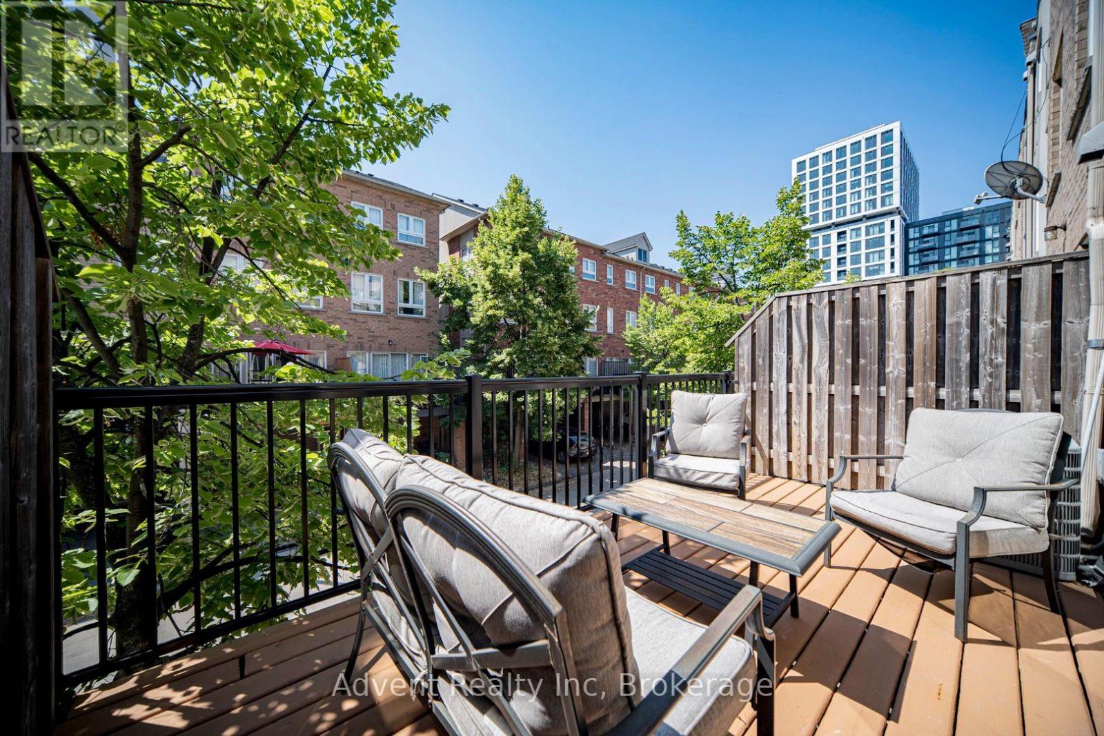 973 The Queensway, Toronto, Ontario  M8Z 1P3 - Photo 25 - W13568066