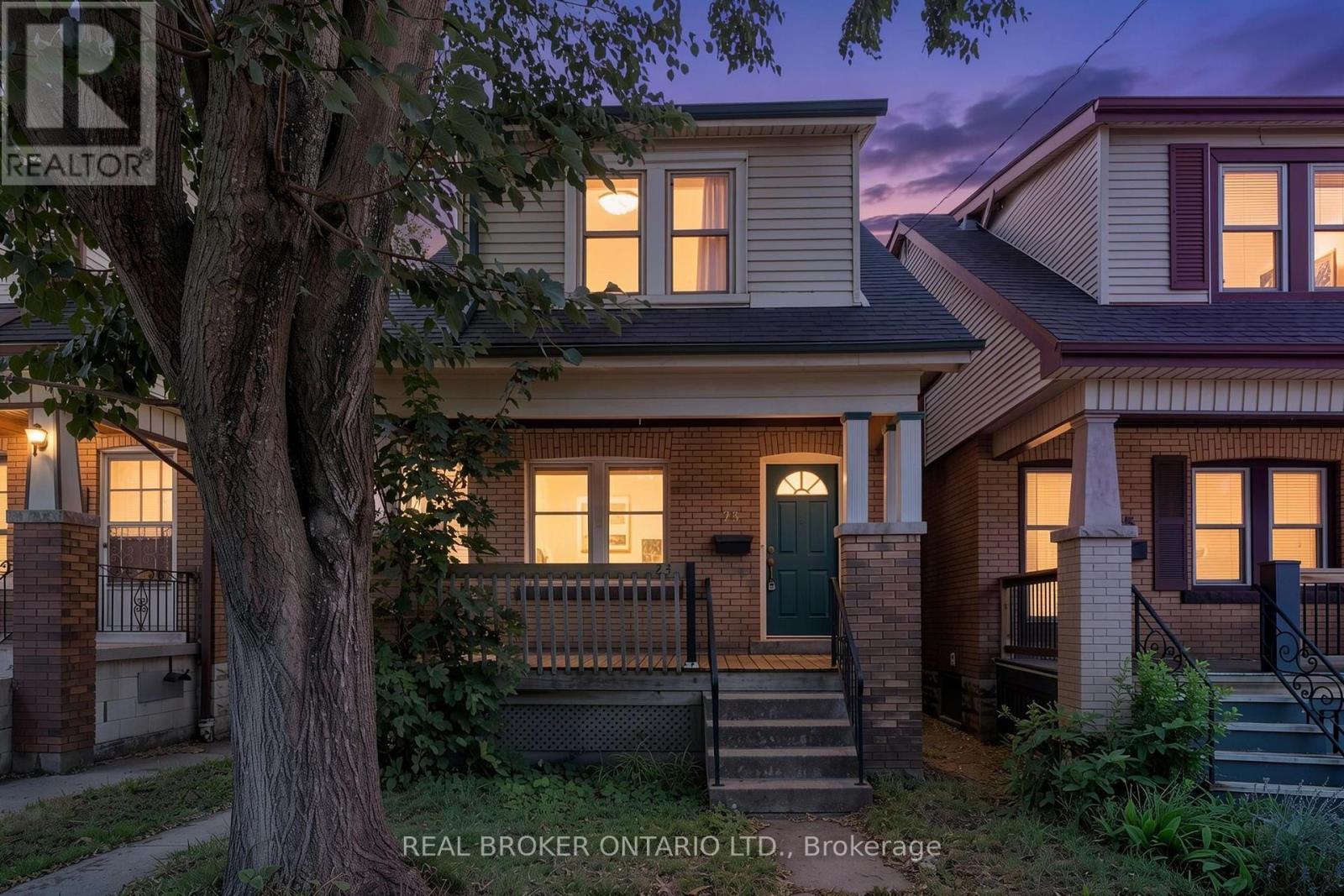 23 EDGEMONT STREET N, Hamilton (Crown Point)