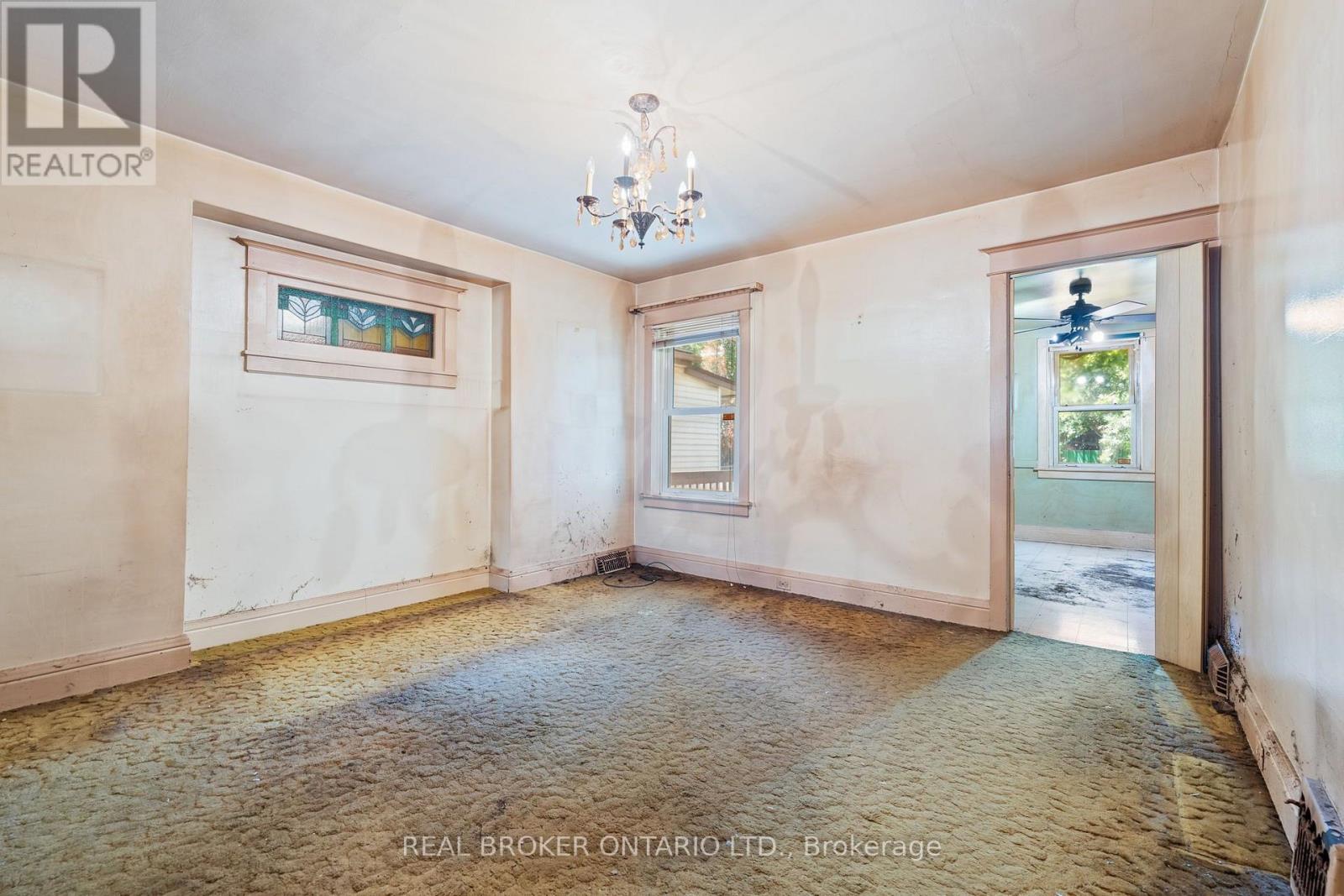 23 Edgemont Street N, Hamilton, Ontario  L8H 4C7 - Photo 10 - X13568082