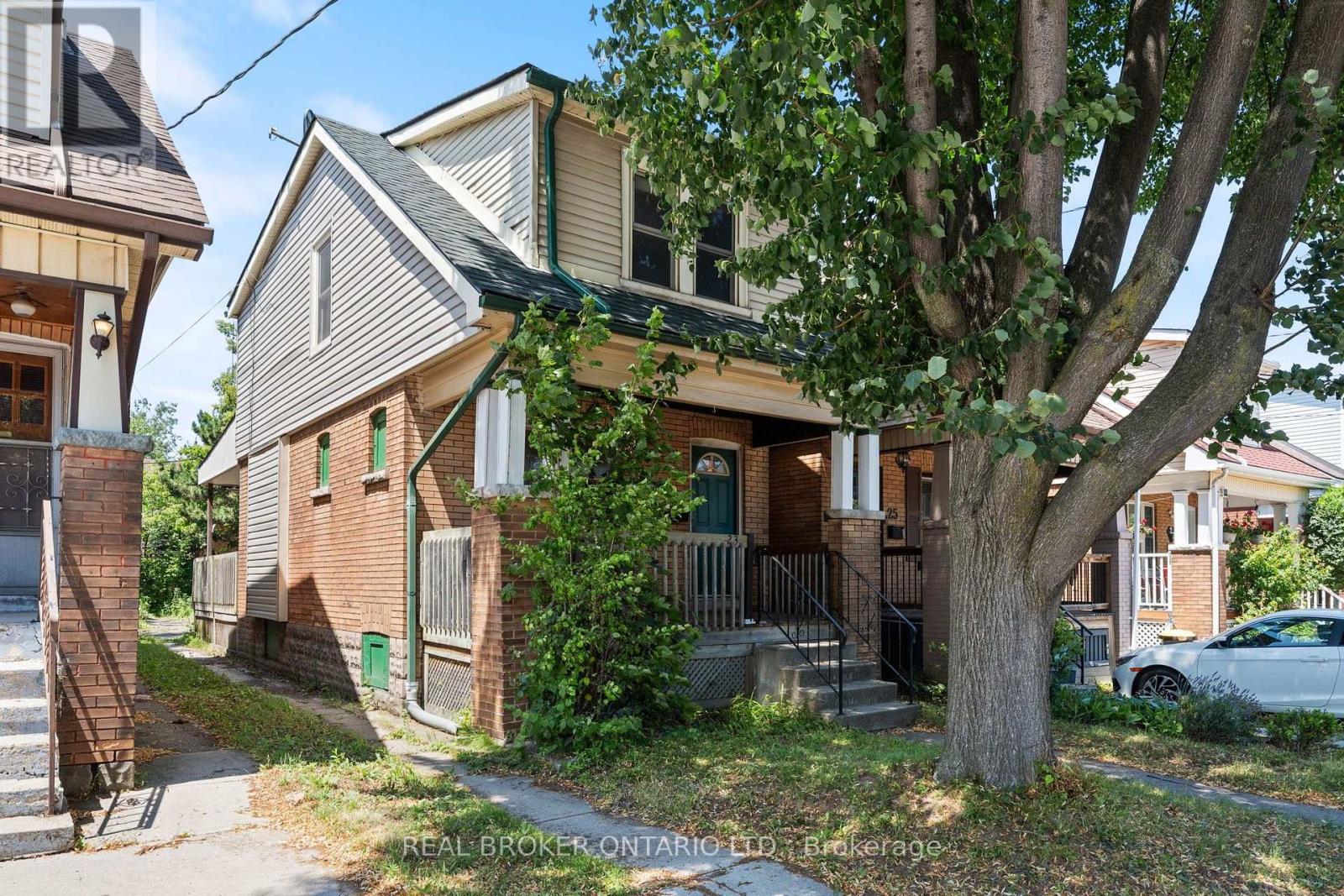 23 Edgemont Street N, Hamilton, Ontario  L8H 4C7 - Photo 4 - X13568082