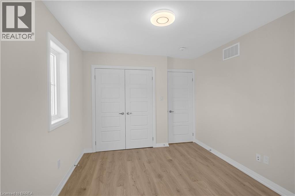 677 Park Road N Unit# 17, Brantford, Ontario N3R 0C2 - Photo 38 - 40847877