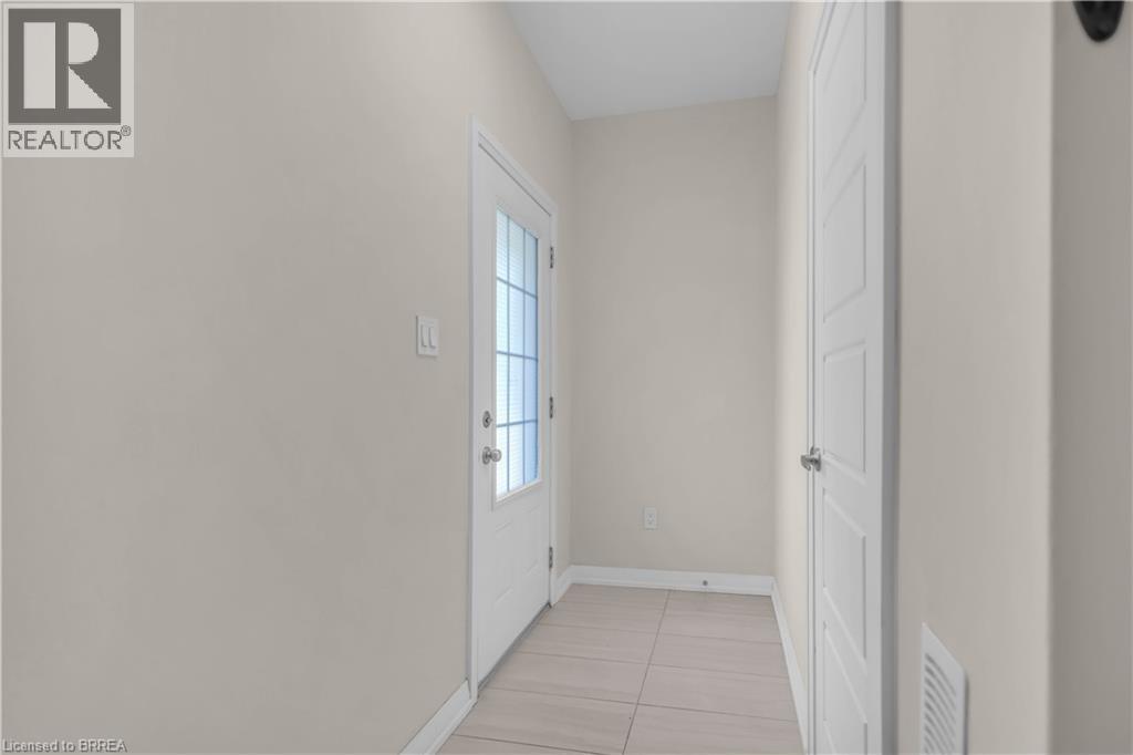 677 Park Road N Unit# 17, Brantford, Ontario N3R 0C2 - Photo 13 - 40847877