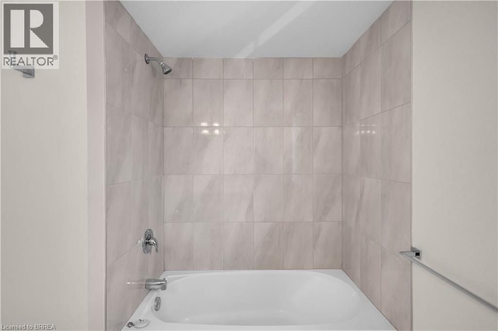 677 Park Road N Unit# 17, Brantford, Ontario N3R 0C2 - Photo 40 - 40847877