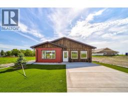 1007 Livingston Way, Pincher Creek, Alberta