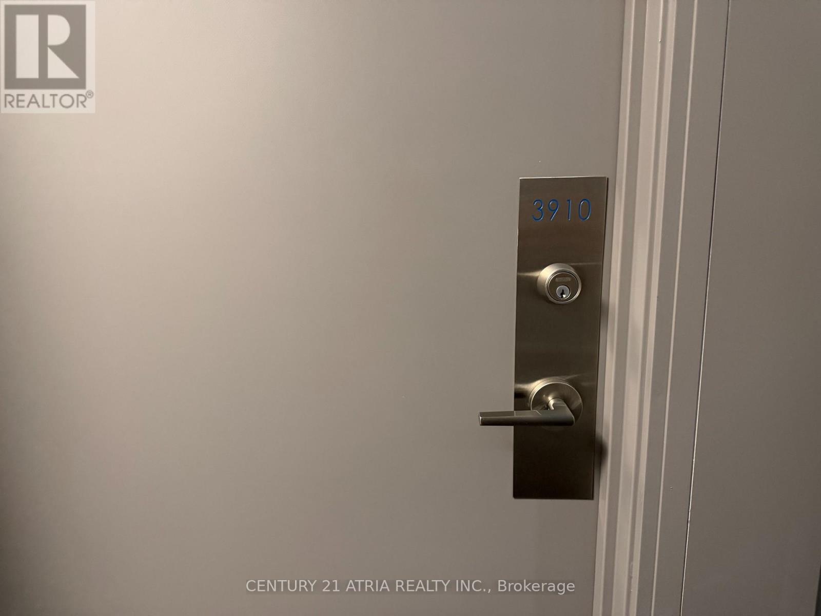 3910 - 181 Dundas Street E, Toronto, Ontario M5A 0N5 - Photo 2 - C13228832