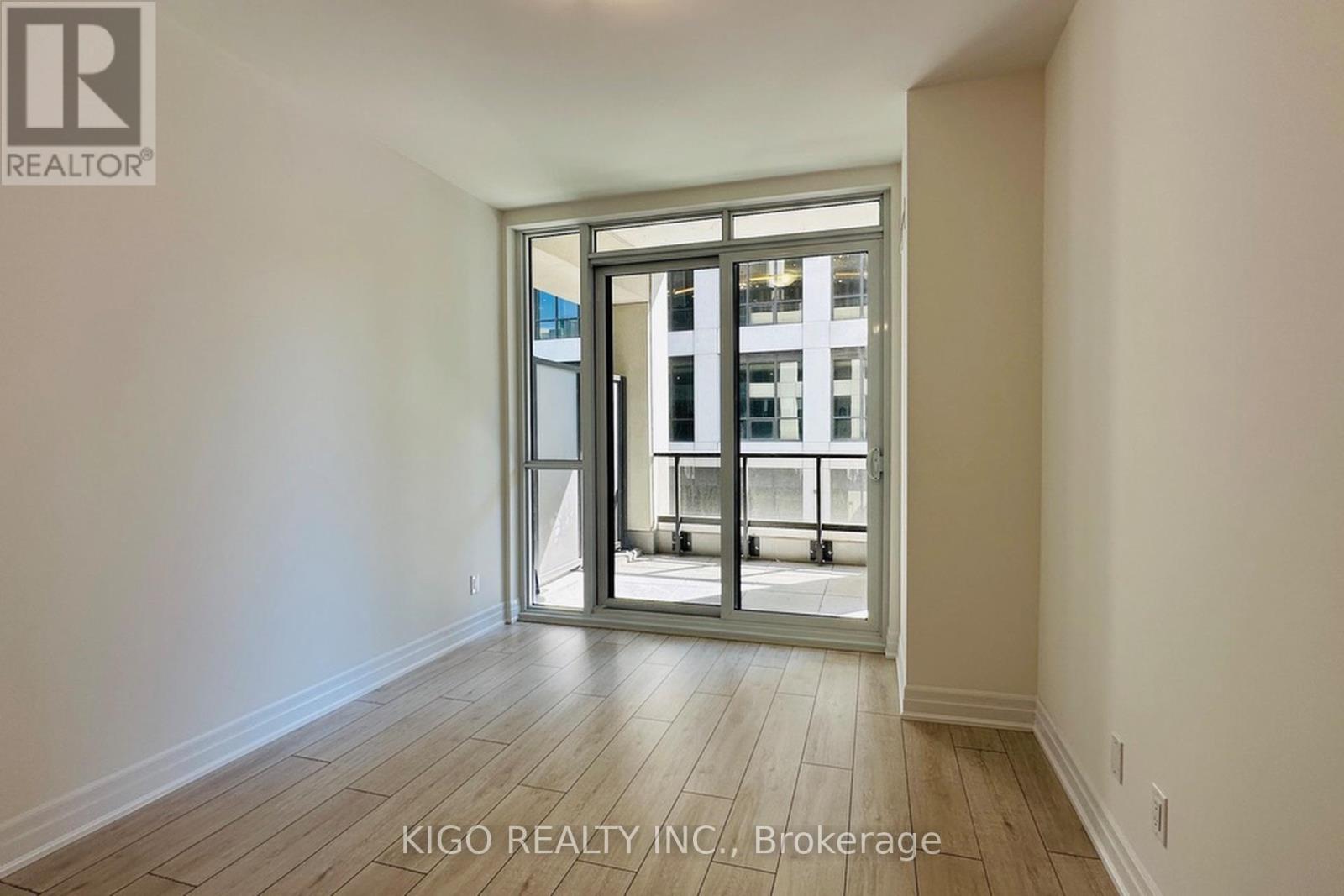 210 - 30 Elm Drive W, Mississauga, Ontario  L5B 0N6 - Photo 14 - W13539574