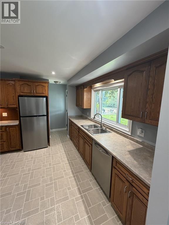 49 Jane Street, Hagersville, Ontario  N0A 1H0 - Photo 3 - 40847918