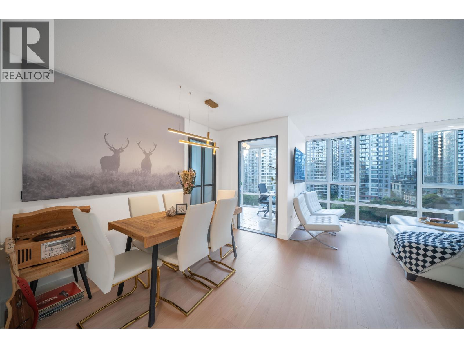 1505 930 CAMBIE STREET