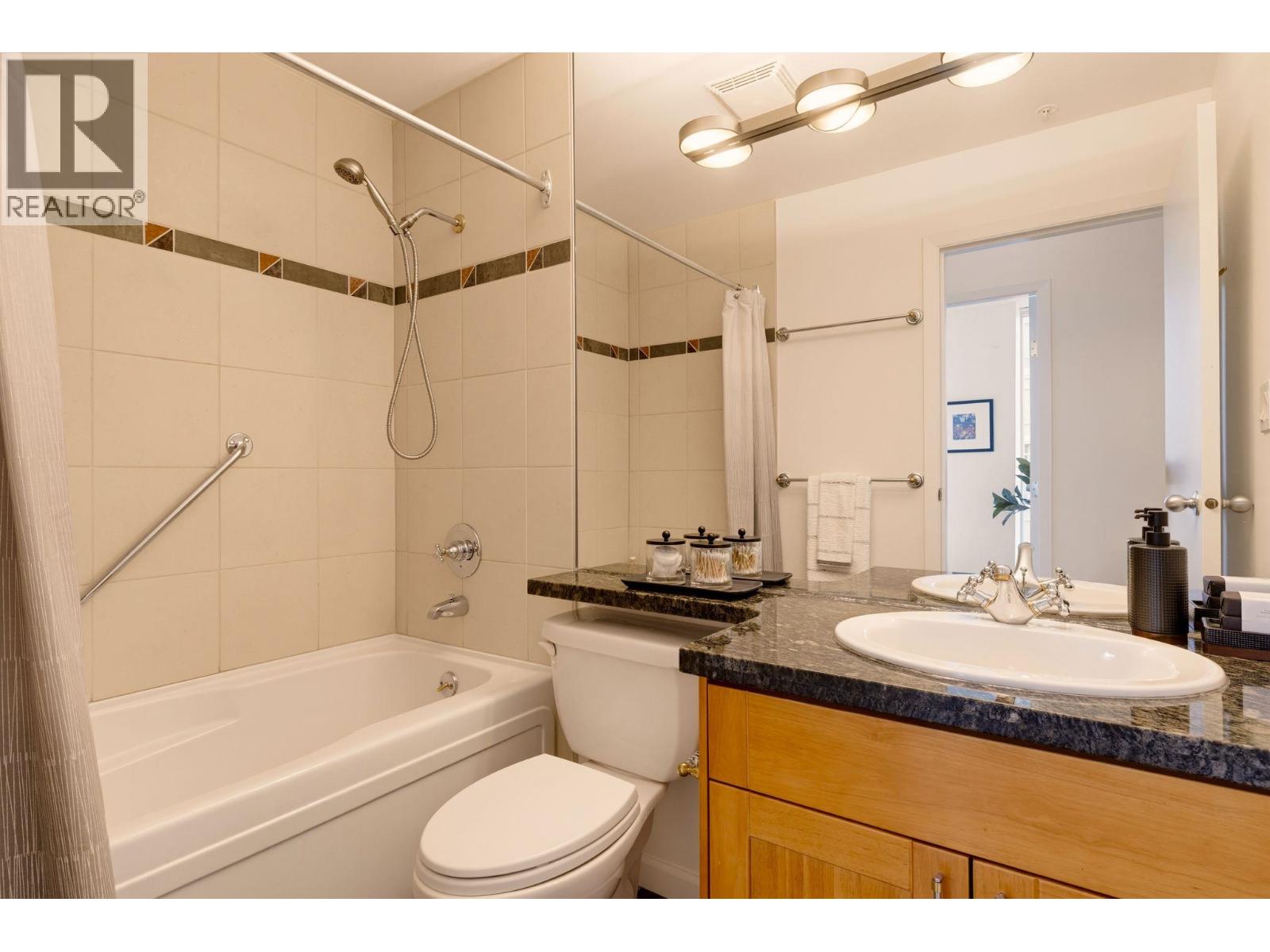 702 1099 Marinaside Crescent, Vancouver, British Columbia  V6Z 2Z3 - Photo 19 - R3146657