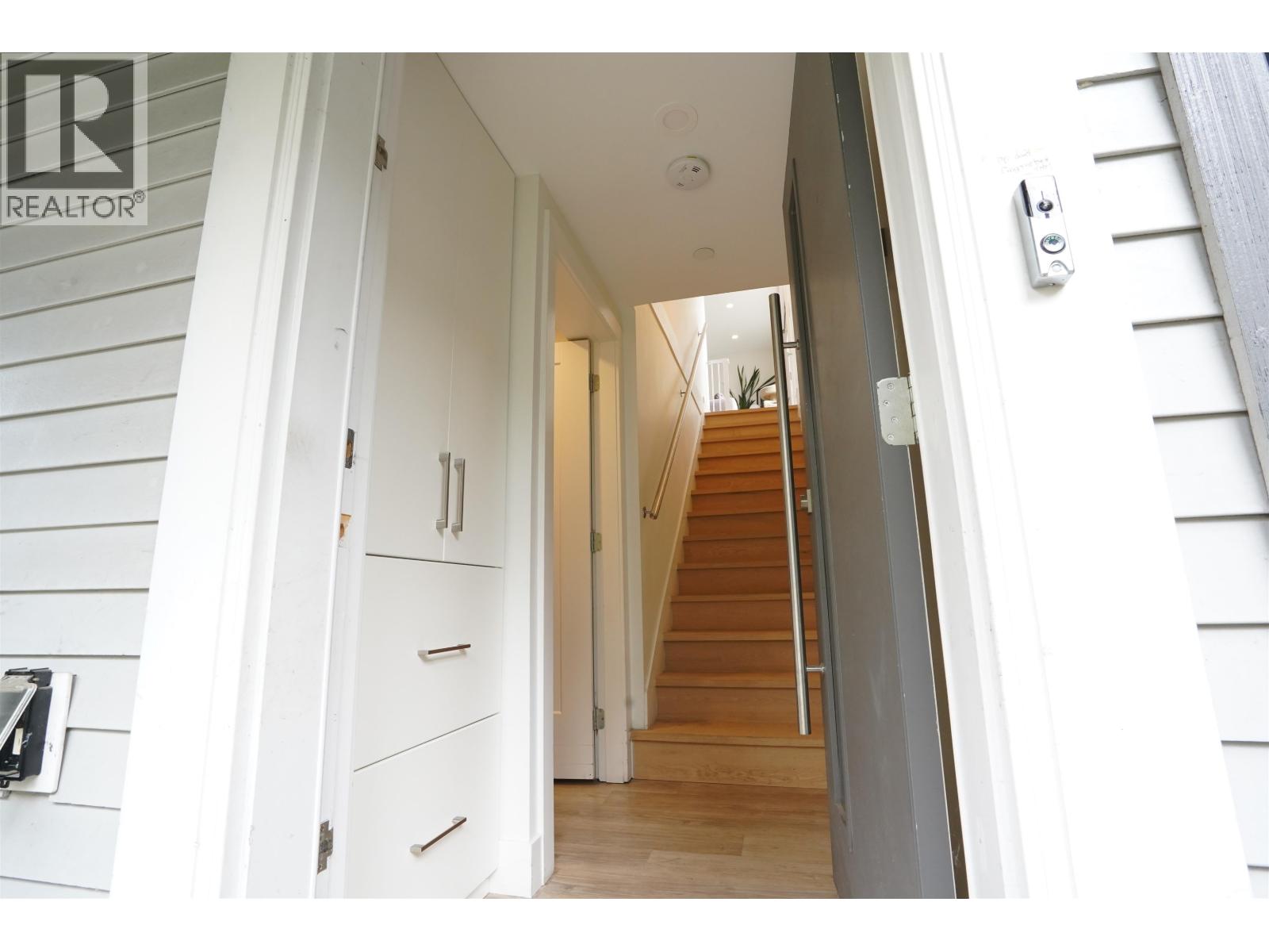 1025 Keefer Street, Vancouver, British Columbia V6A 1Y9 - Photo 8 - R3146585