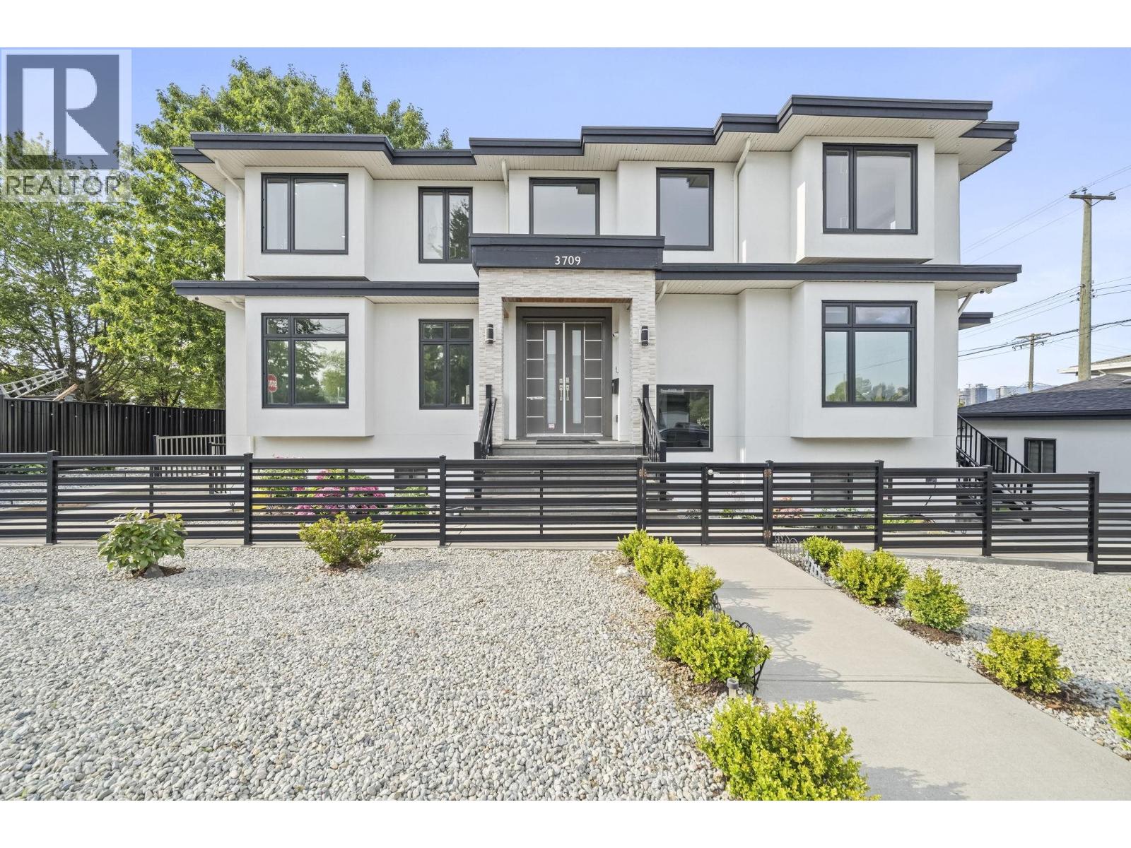 3709 AVONDALE STREET, Burnaby, British Columbia