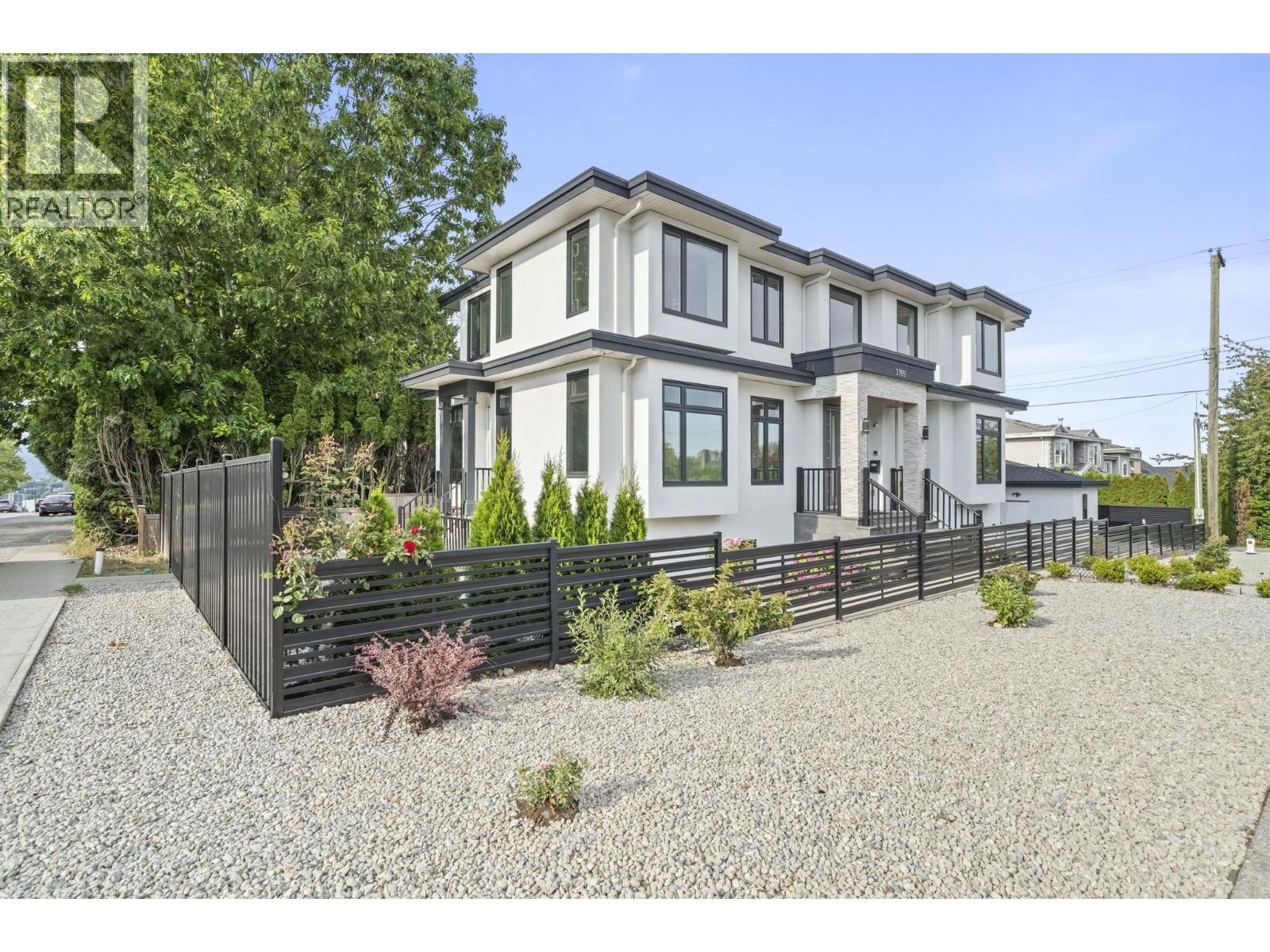 3709 Avondale Street, Burnaby, British Columbia  V5G 1N8 - Photo 3 - R3146611