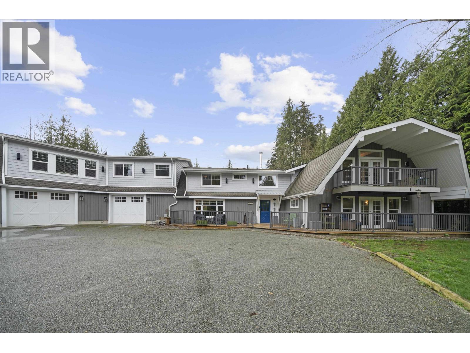 26996 Ferguson Avenue, Maple Ridge, British Columbia V2W 1R9 - Photo 2 - R3146637