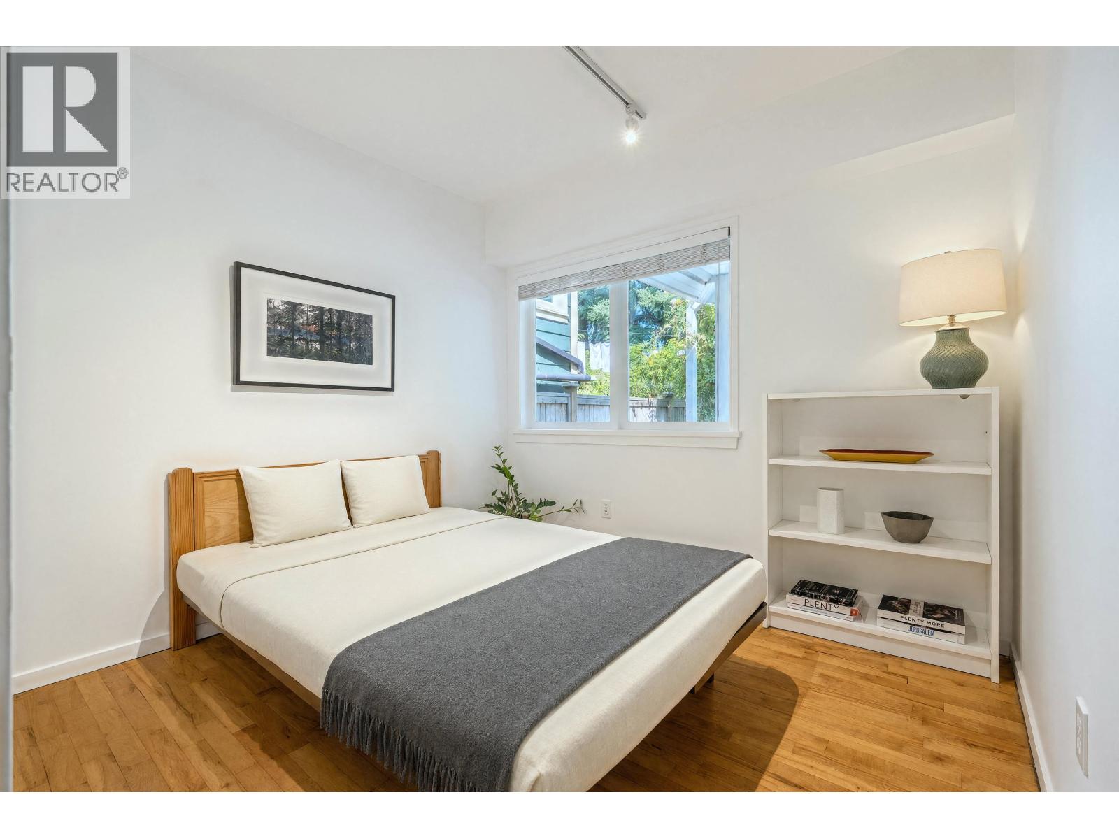 2053 Charles Street, Vancouver, British Columbia V5L 2V1 - Photo 13 - R3146651