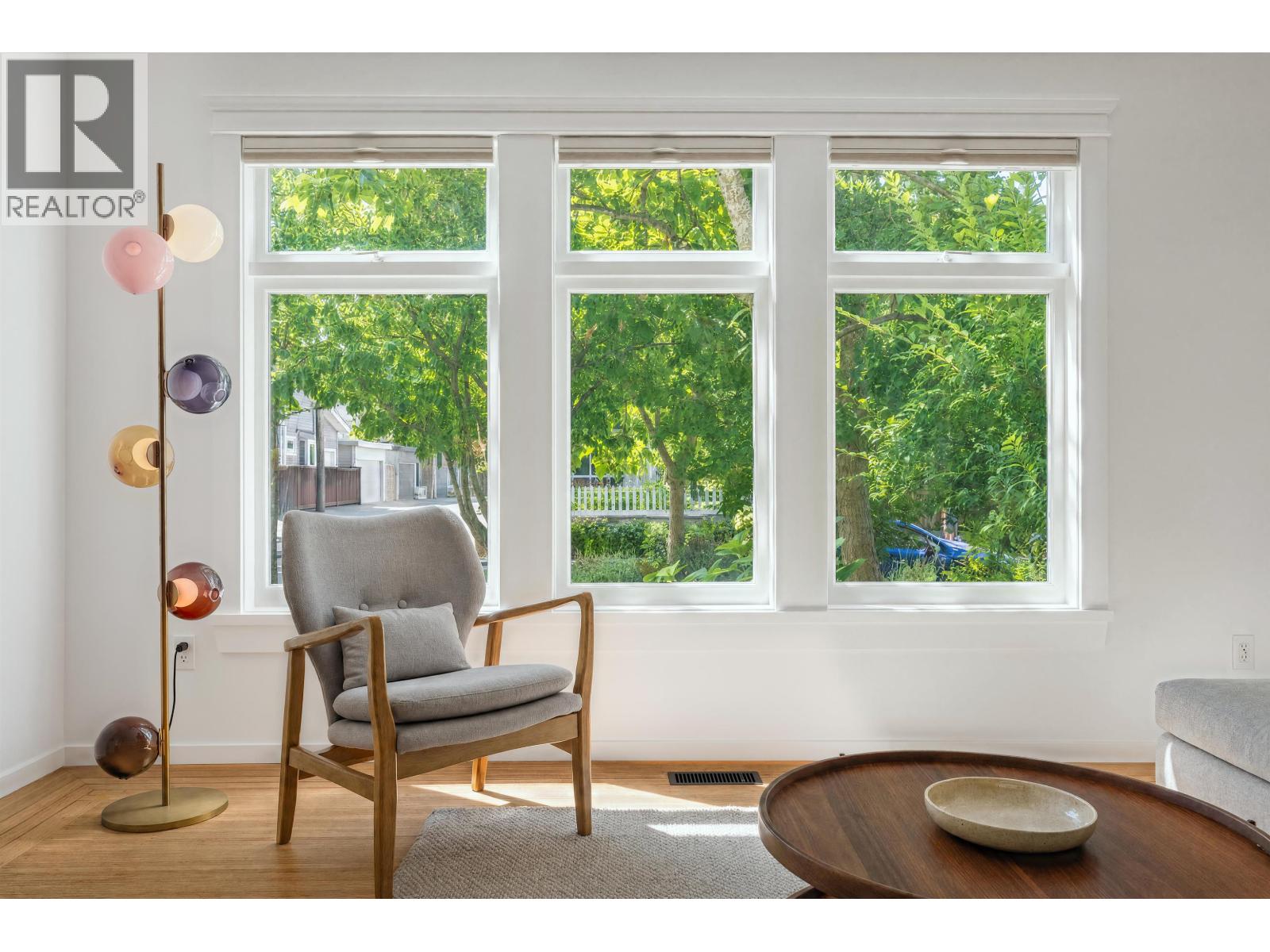 2053 Charles Street, Vancouver, British Columbia V5L 2V1 - Photo 6 - R3146651