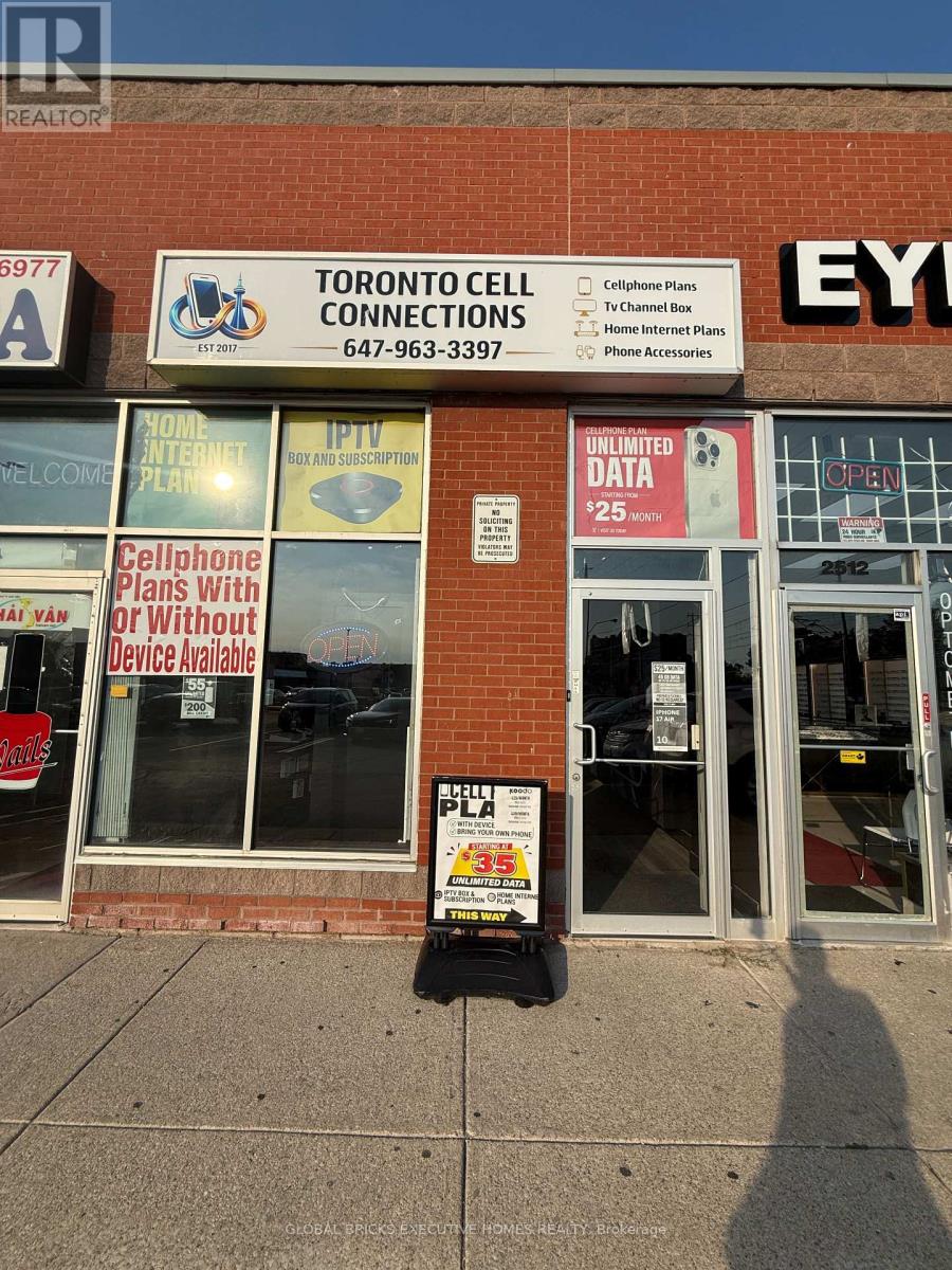 24a - 2514 Finch Avenue W, Toronto, Ontario  M9M 2G3 - Photo 3 - W13516272