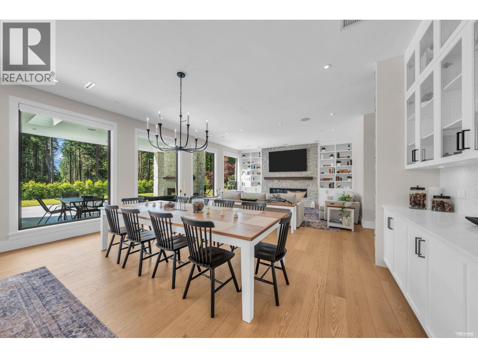 372 MOYNE DRIVE - Photo 11