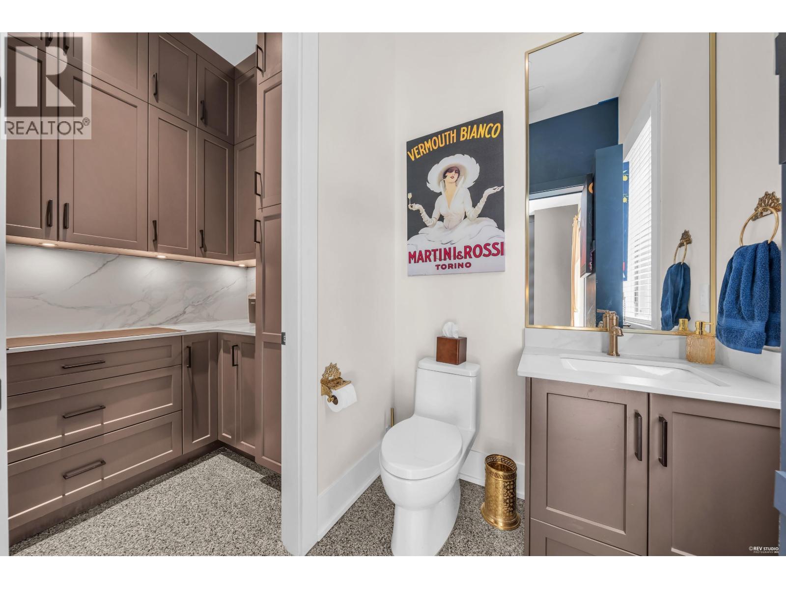 372 MOYNE DRIVE - Photo 31