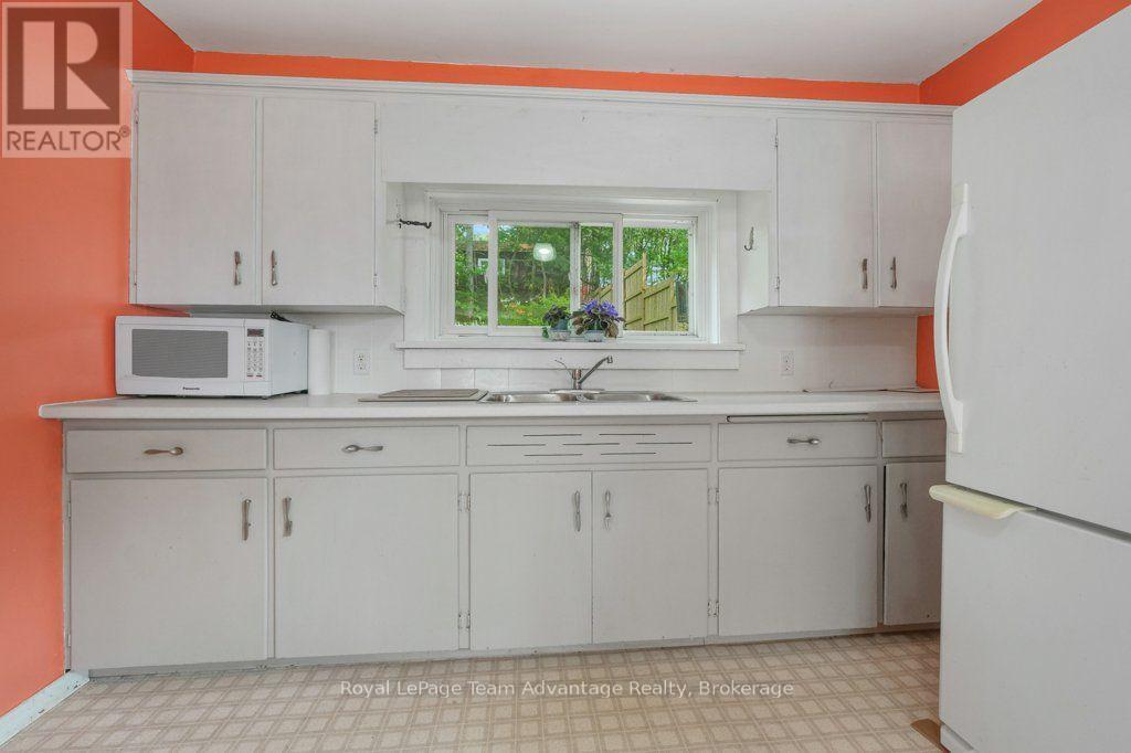 5 Georgina Street, Parry Sound, Ontario  P2A 2C9 - Photo 18 - X13568288