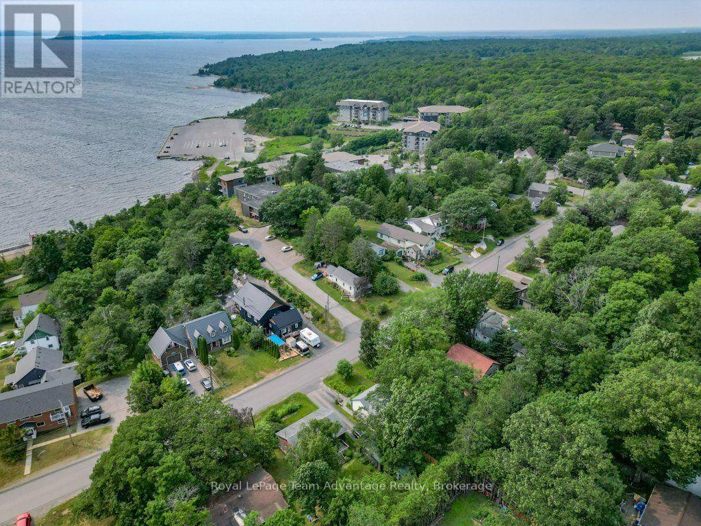 5 Georgina Street, Parry Sound, Ontario  P2A 2C9 - Photo 37 - X13568288