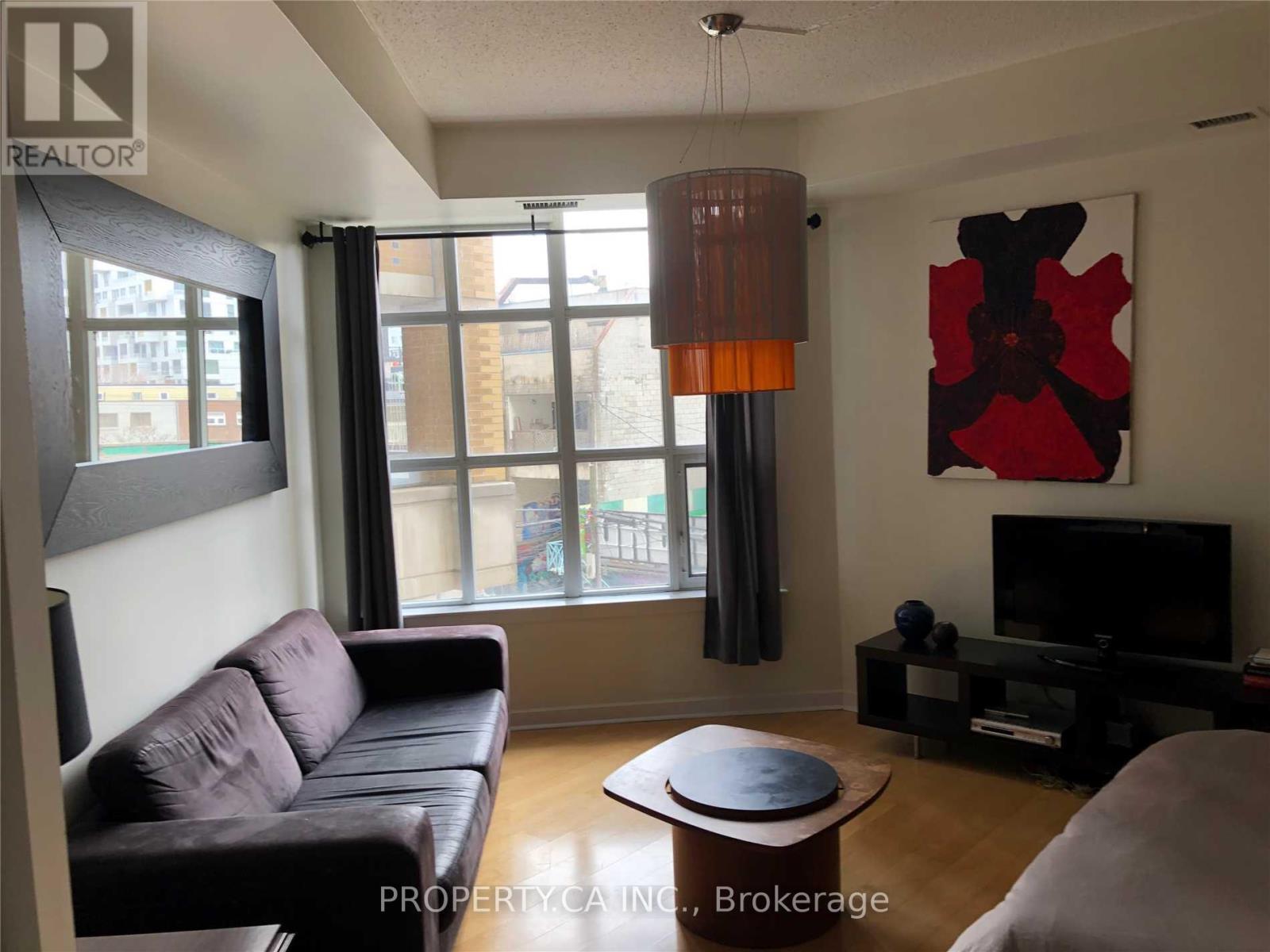 308 - 438 RICHMOND STREET W