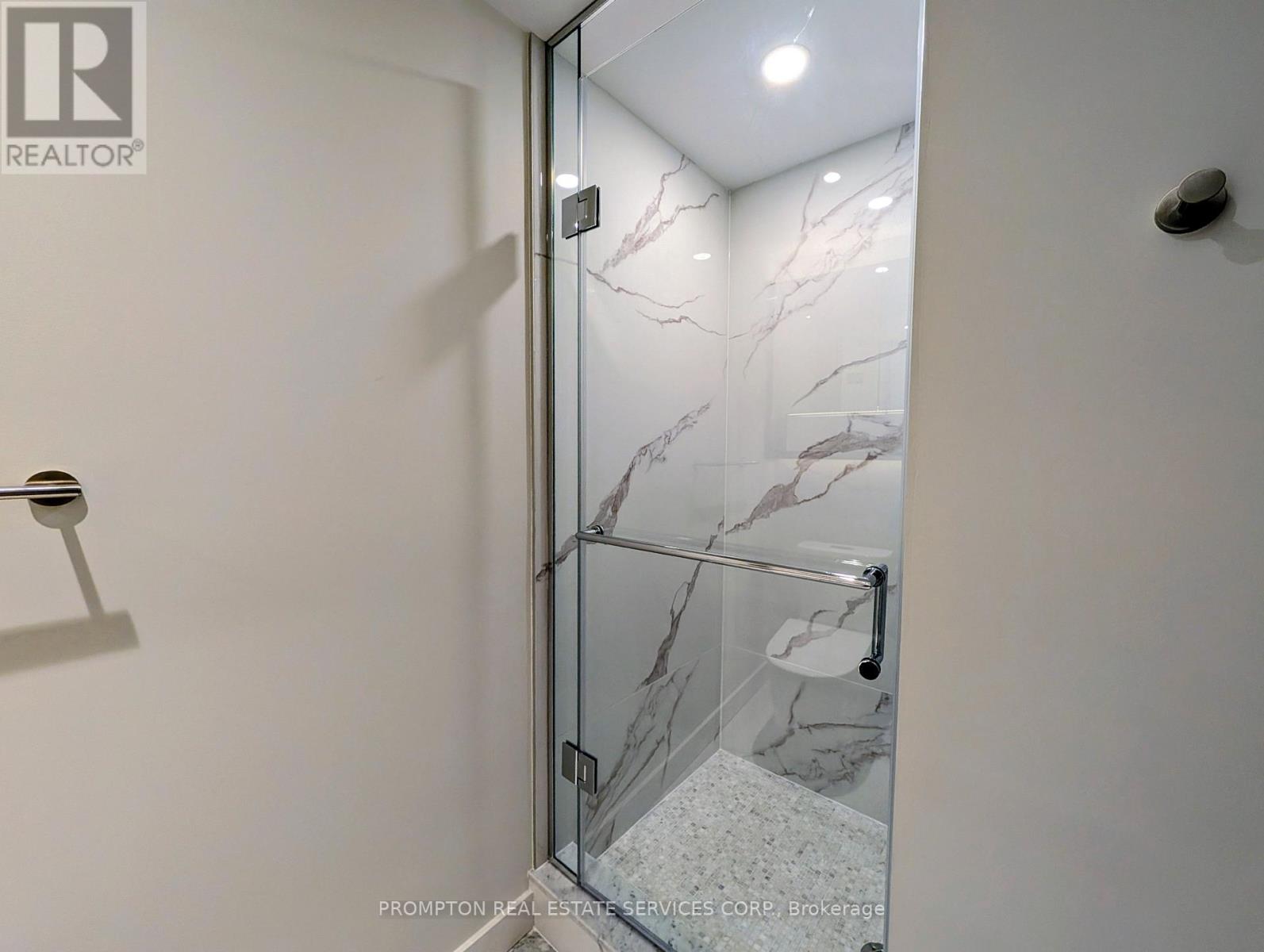 250 - 68 Esther Shiner Boulevard, Toronto, Ontario  M2K 0J6 - Photo 9 - C13568302