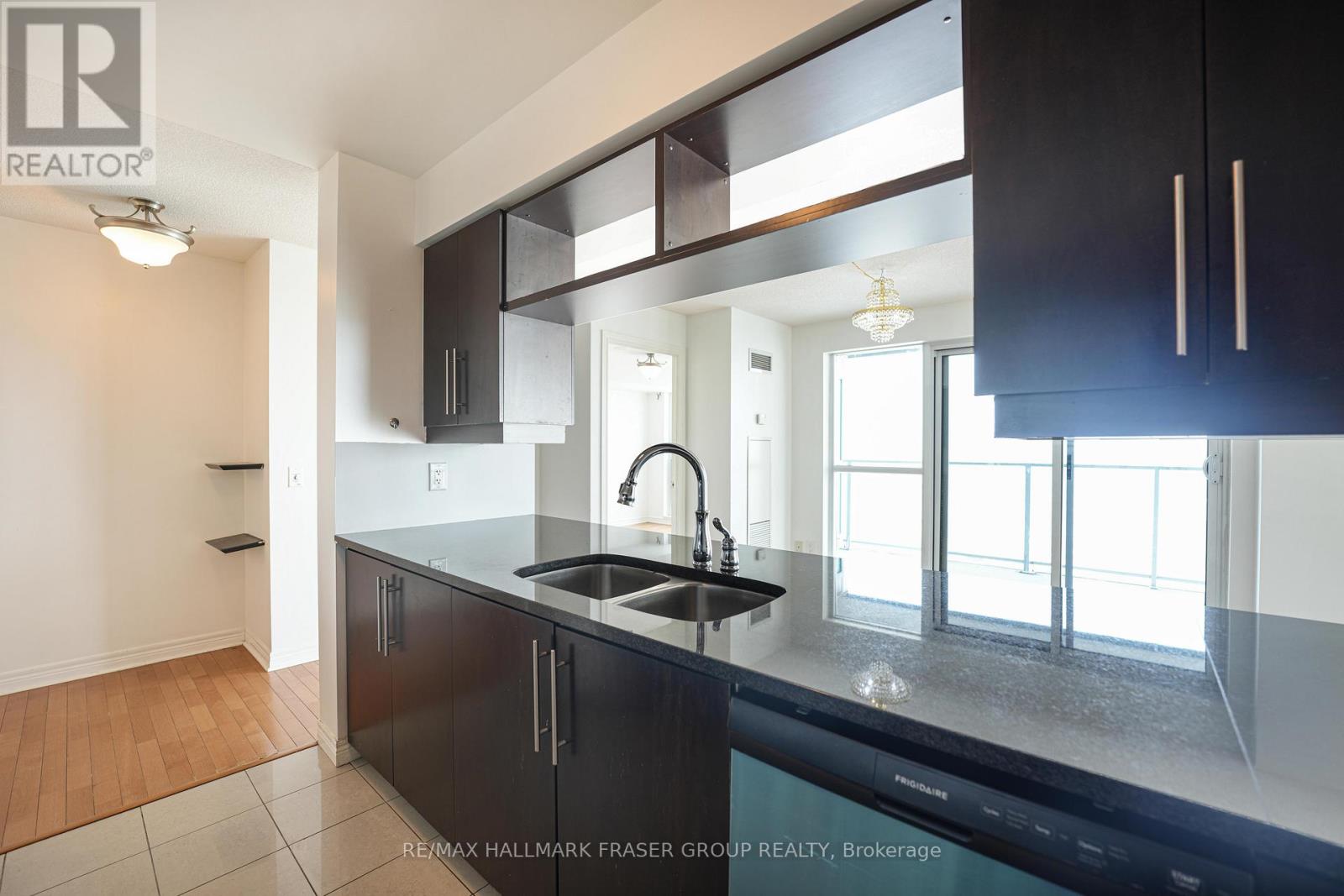 2204 - 70 TOWN CENTRE COURT - Photo 5