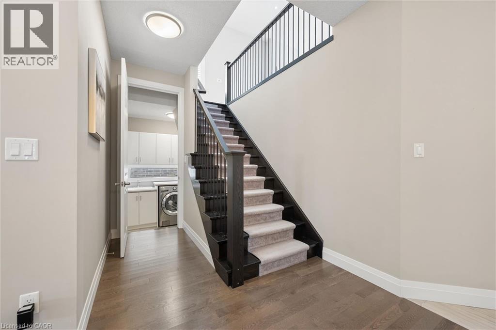 606 Pinery Trail, Waterloo, Ontario  N2V 2Y6 - Photo 24 - 40845774