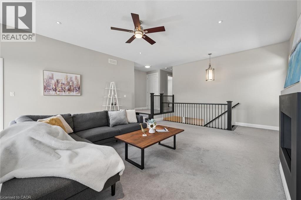 606 Pinery Trail, Waterloo, Ontario  N2V 2Y6 - Photo 28 - 40845774