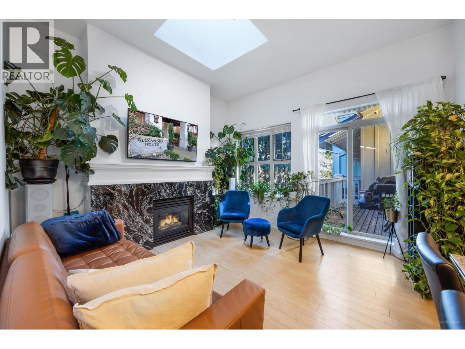2409 4625 VALLEY DRIVE, Vancouver, British Columbia