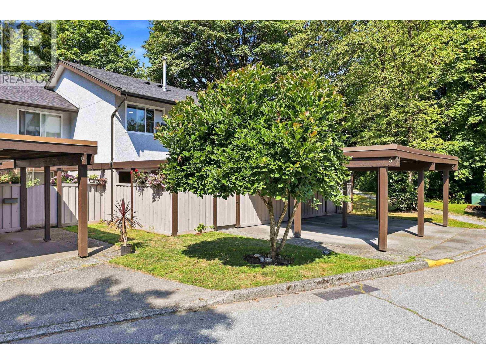5 3046 Coast Meridian Road, Port Coquitlam, British Columbia V3B 5B6 - Photo 3 - R3146440
