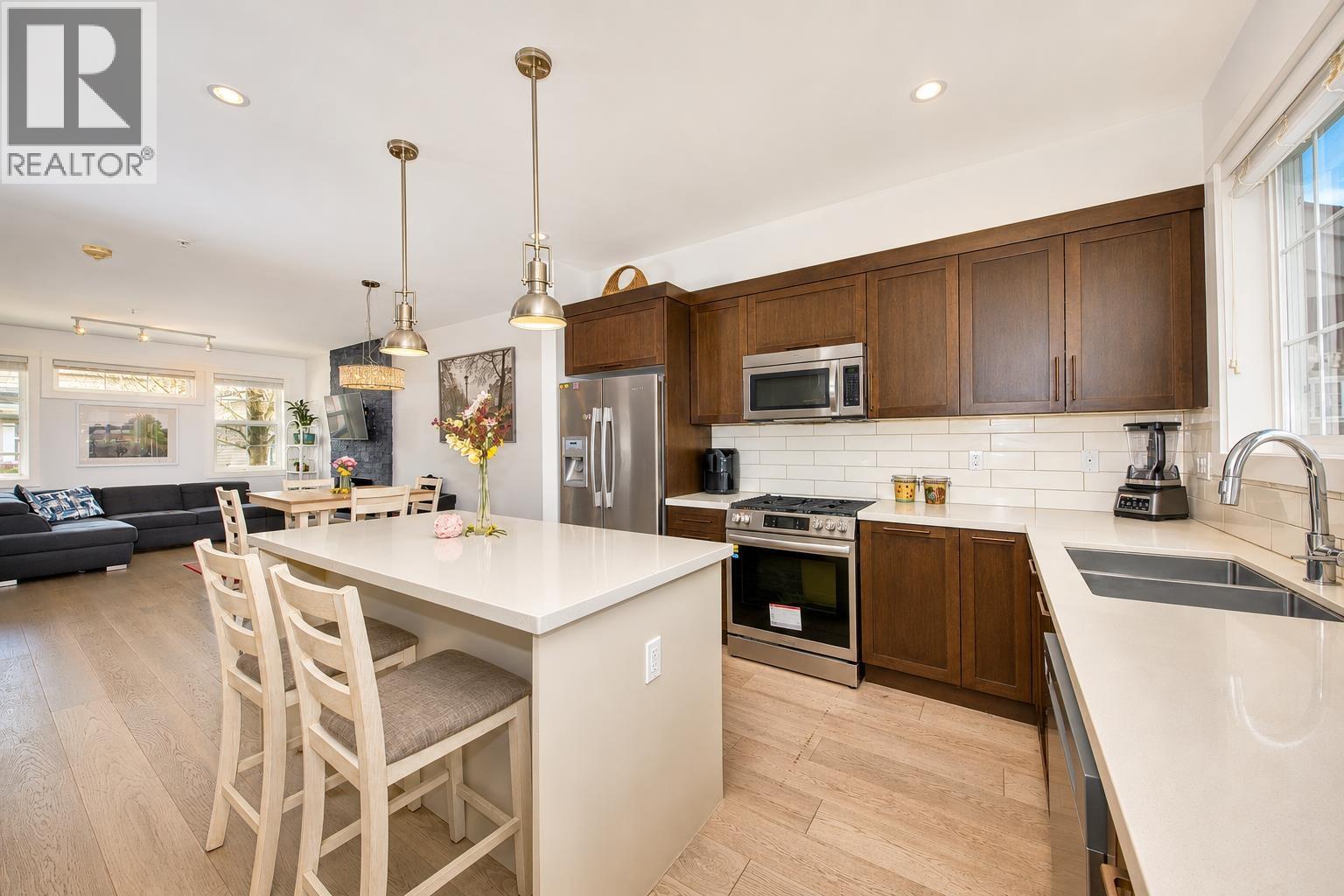 74 12161 237 Street, Maple Ridge, British Columbia V4R 0E7 - Photo 3 - R3144153