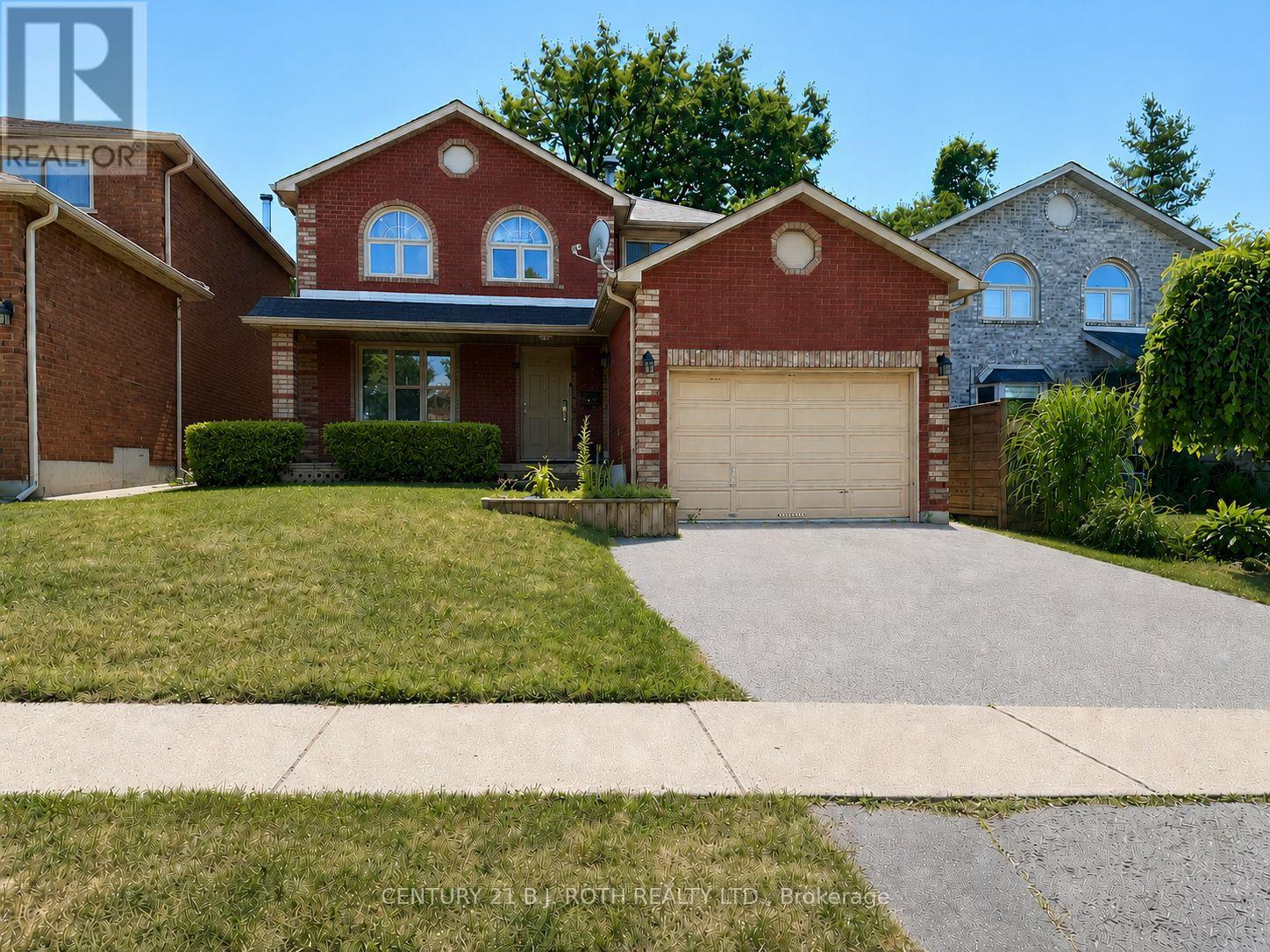 UPPER - 29 IRWIN DRIVE, Barrie (Northwest)