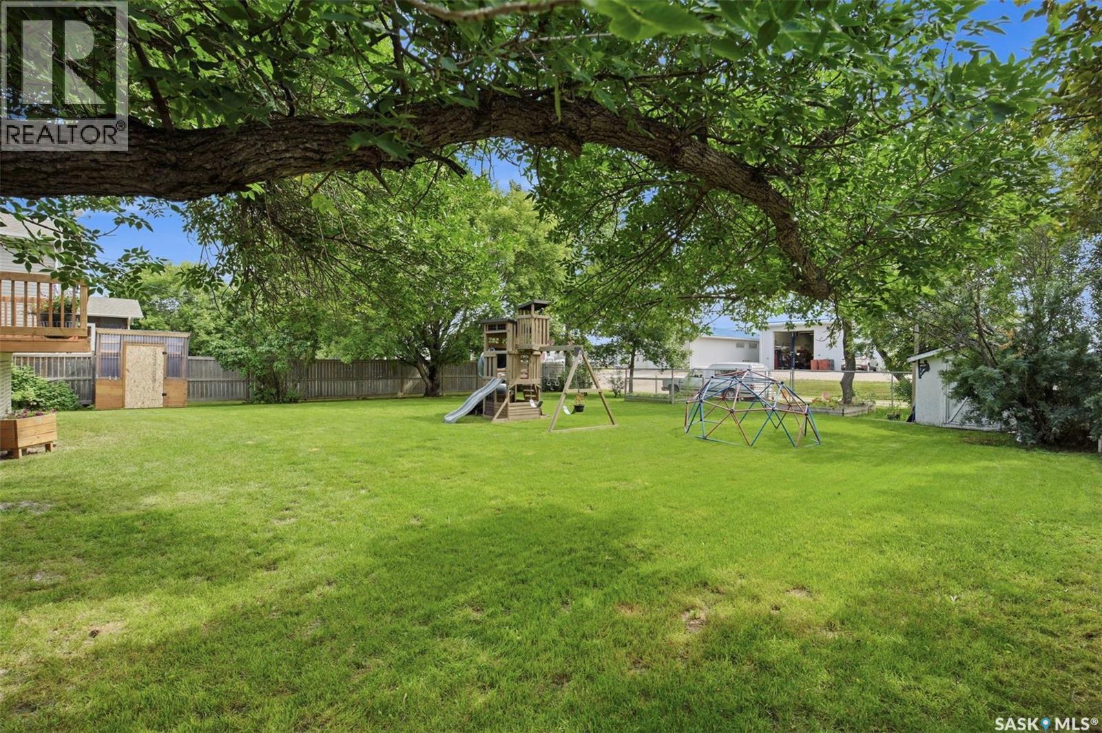 309 2nd Avenue W, Watrous, Saskatchewan  S0K 4T0 - Photo 35 - SK042688