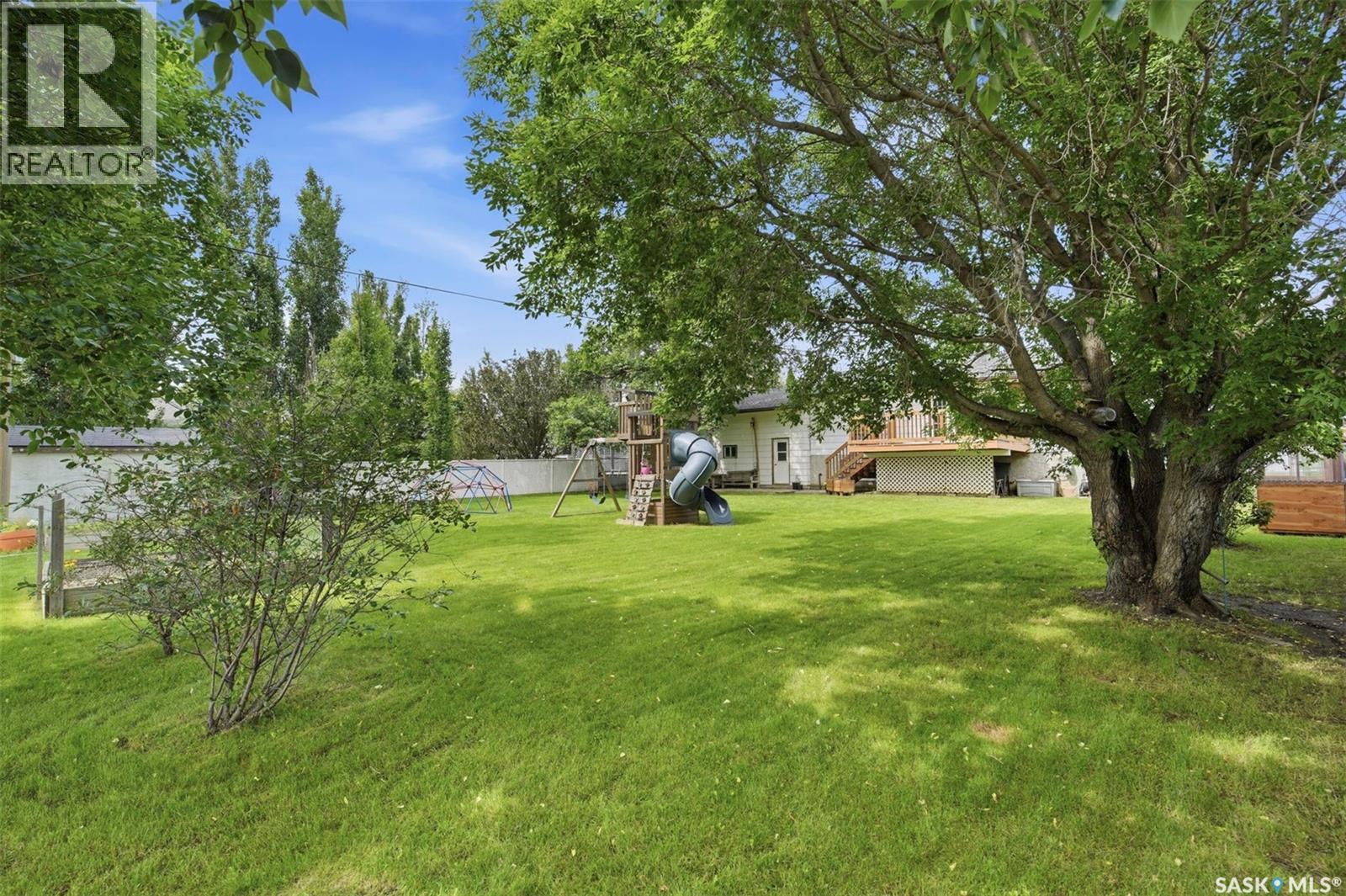 309 2nd Avenue W, Watrous, Saskatchewan  S0K 4T0 - Photo 37 - SK042688