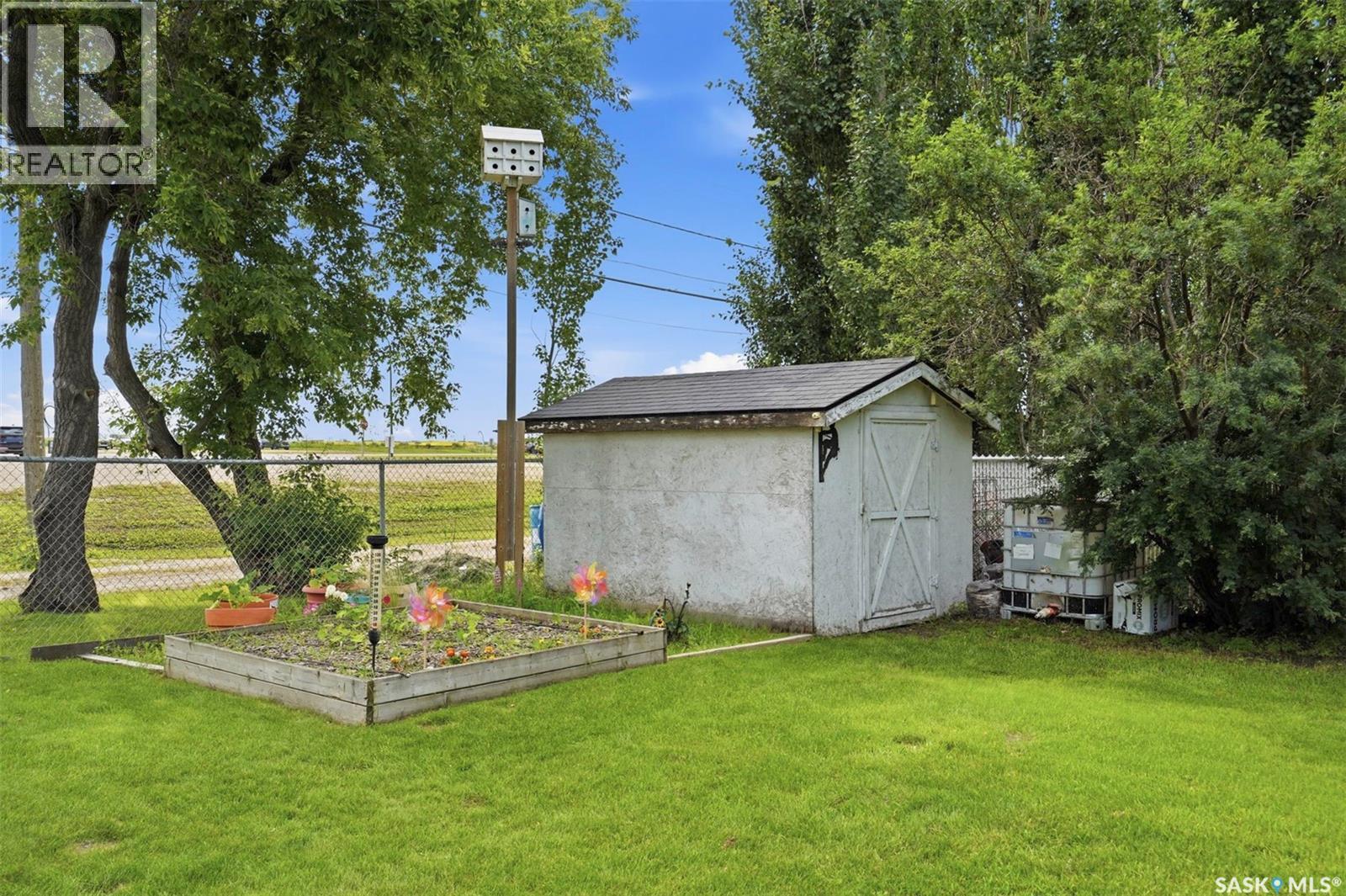 309 2nd Avenue W, Watrous, Saskatchewan  S0K 4T0 - Photo 40 - SK042688