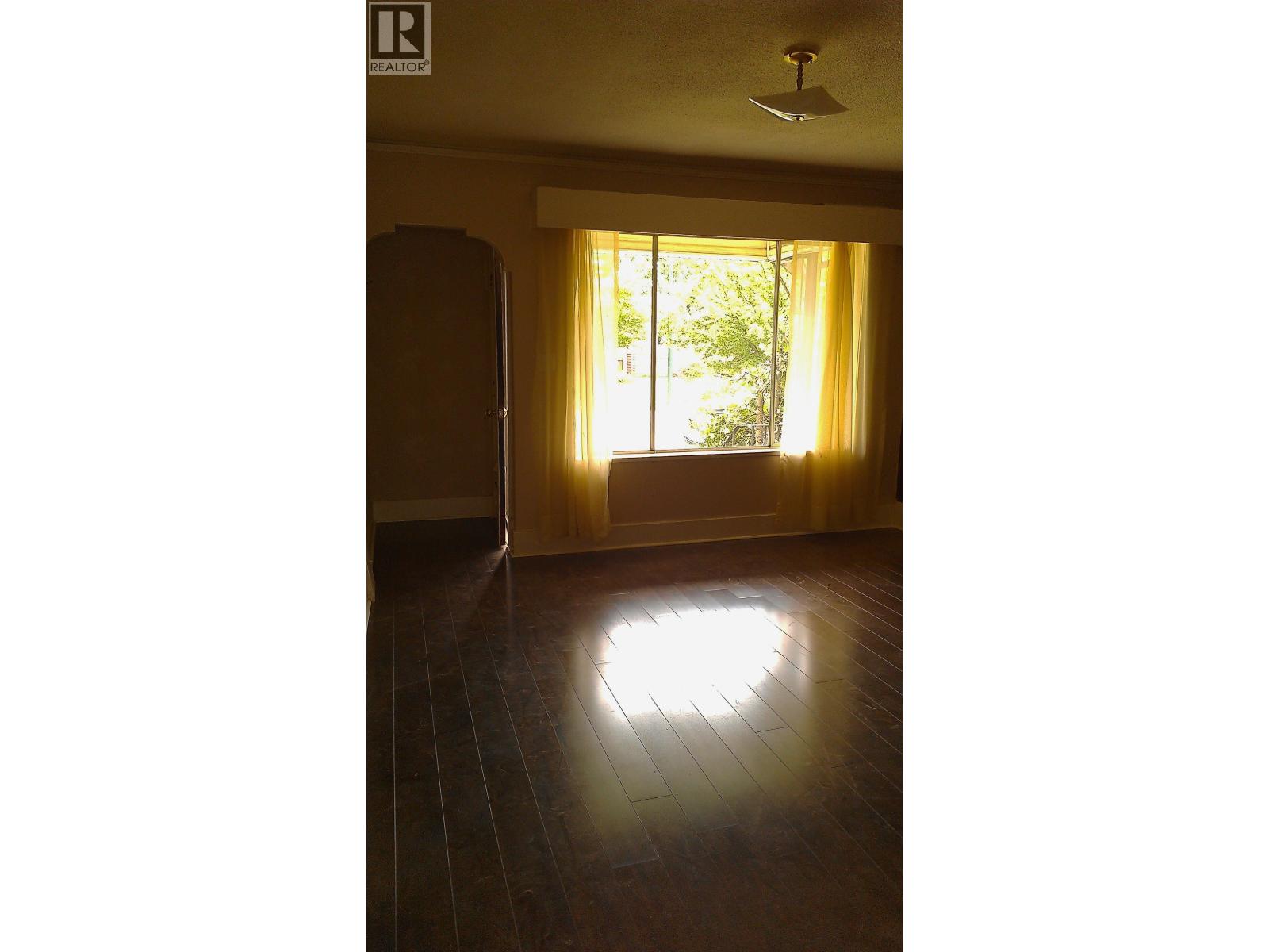 2561 Mcgill Street, Vancouver, British Columbia V5K 1G9 - Photo 2 - R3146568