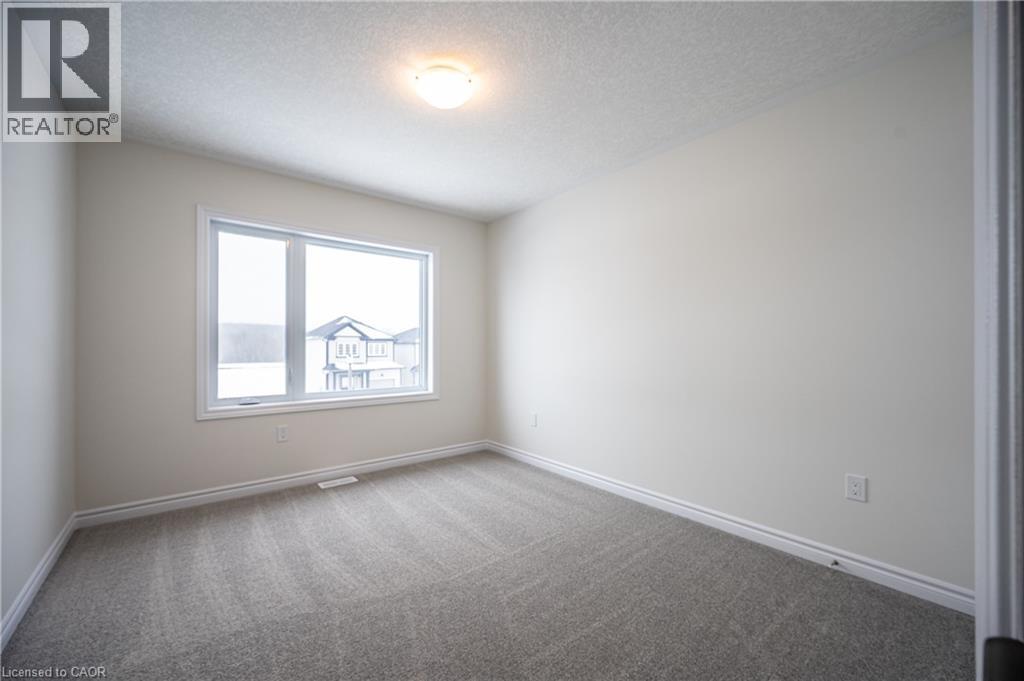 18 Pine Warbler Street, Kitchener, Ontario  N2P 0L6 - Photo 12 - 40847805