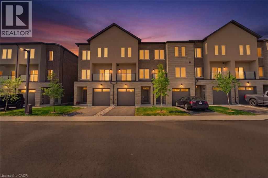 10 Clear Valley Lane