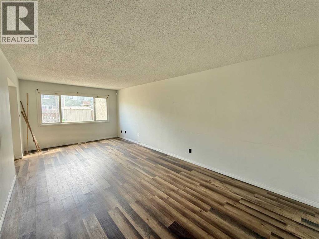 33, 101 Mill Street, Hinton, Alberta T7V 1T2 - Photo 6 - A2326676