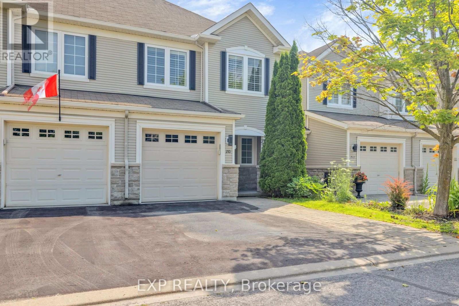 210 Wabiskaw Private, Ottawa, Ontario  K2J 0E6 - Photo 3 - X13568424
