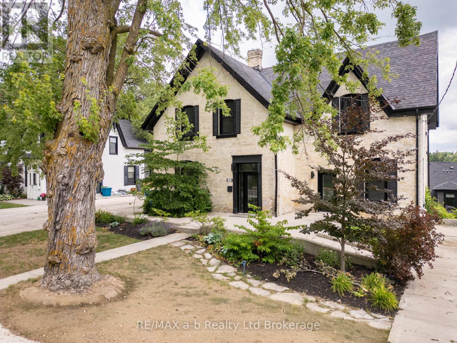 1 - 66 DALY AVENUE, Stratford