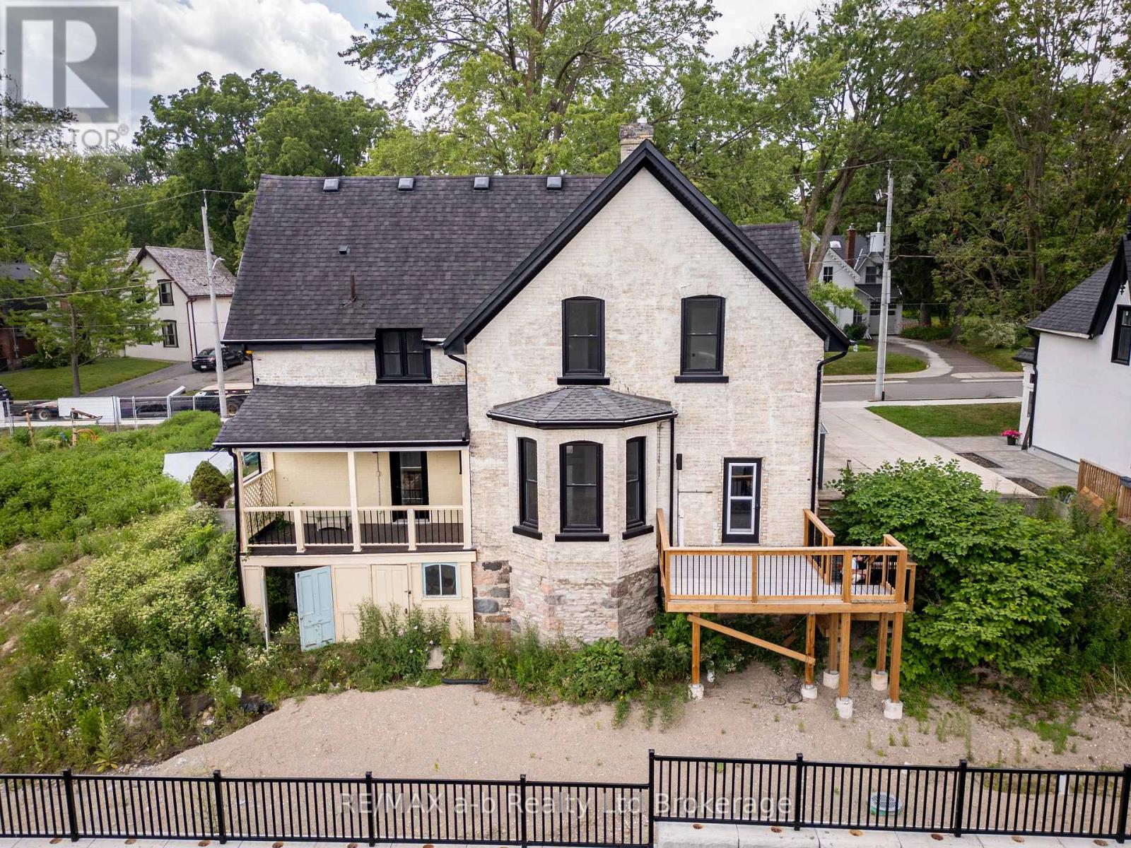 4 - 66 Daly Avenue, Stratford, Ontario  N5A 1B8 - Photo 16 - X13568518