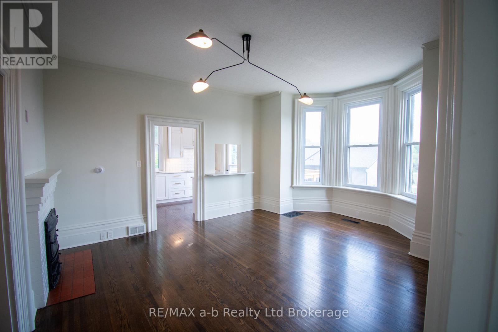 4 - 66 Daly Avenue, Stratford, Ontario  N5A 1B8 - Photo 8 - X13568518