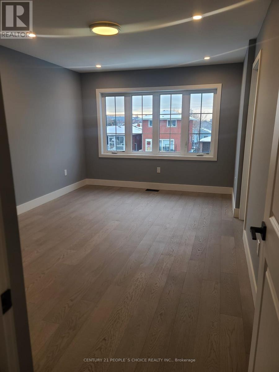 (Upper) - 84 Beland Avenue, Hamilton, Ontario  L8H 6C1 - Photo 7 - X13562542