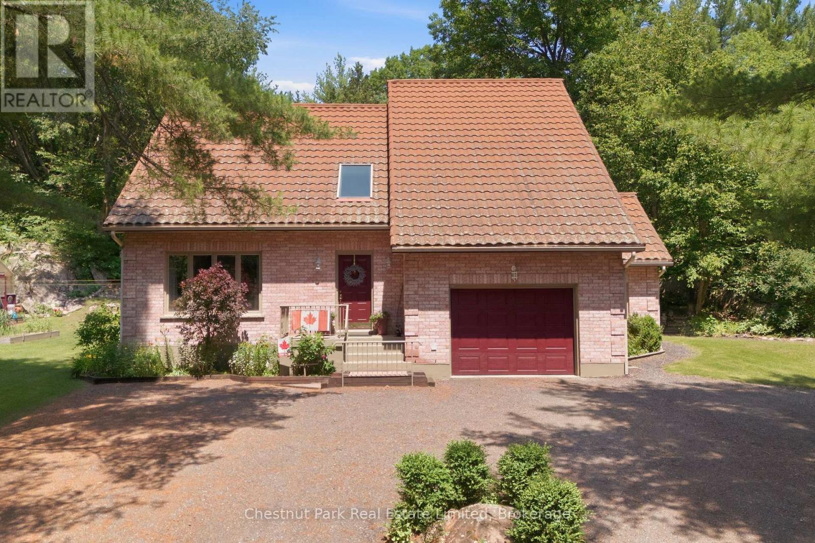 72 KENNER COURT, Tweed (Hungerford (Twp))