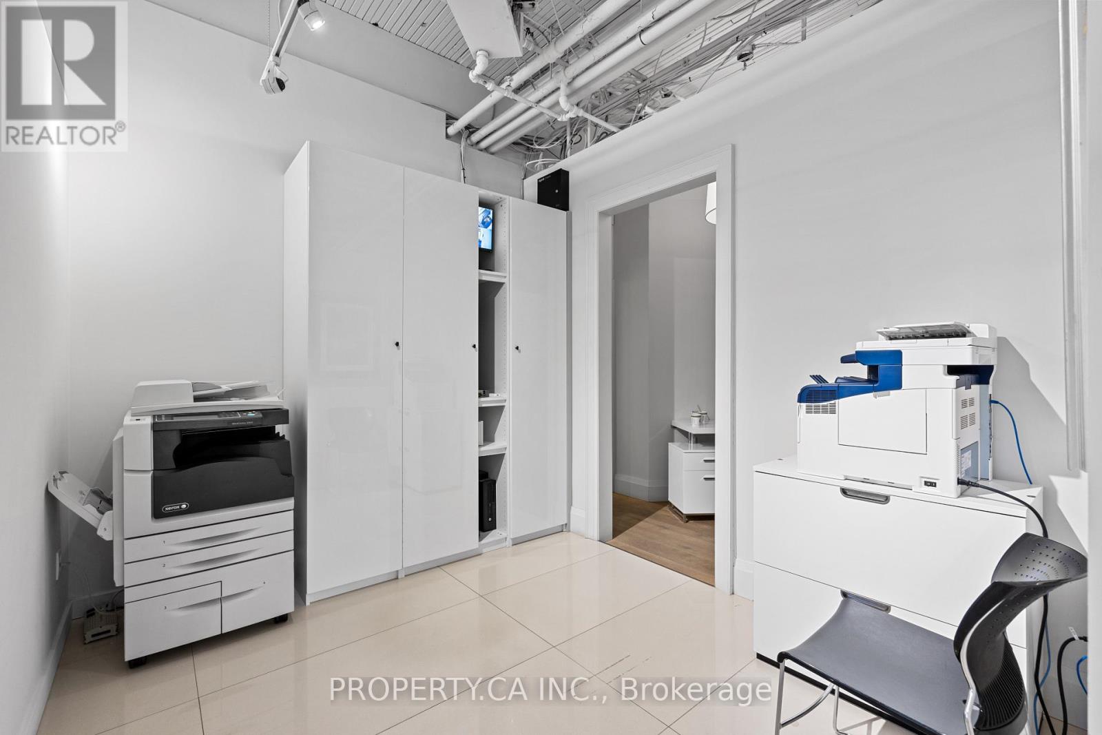Unit 105 - 320 Davenport Road, Toronto, Ontario M5R 0A8 - Photo 10 - C13568390