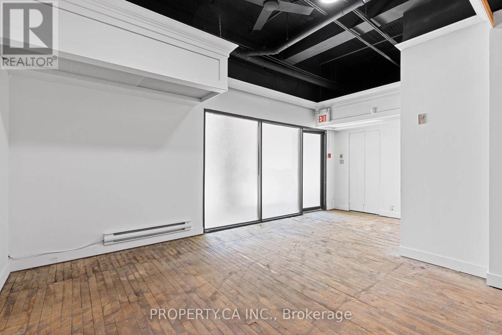 Floor 1 - 320-26 Davenport Road, Toronto, Ontario  M5R 1K6 - Photo 23 - C13568486