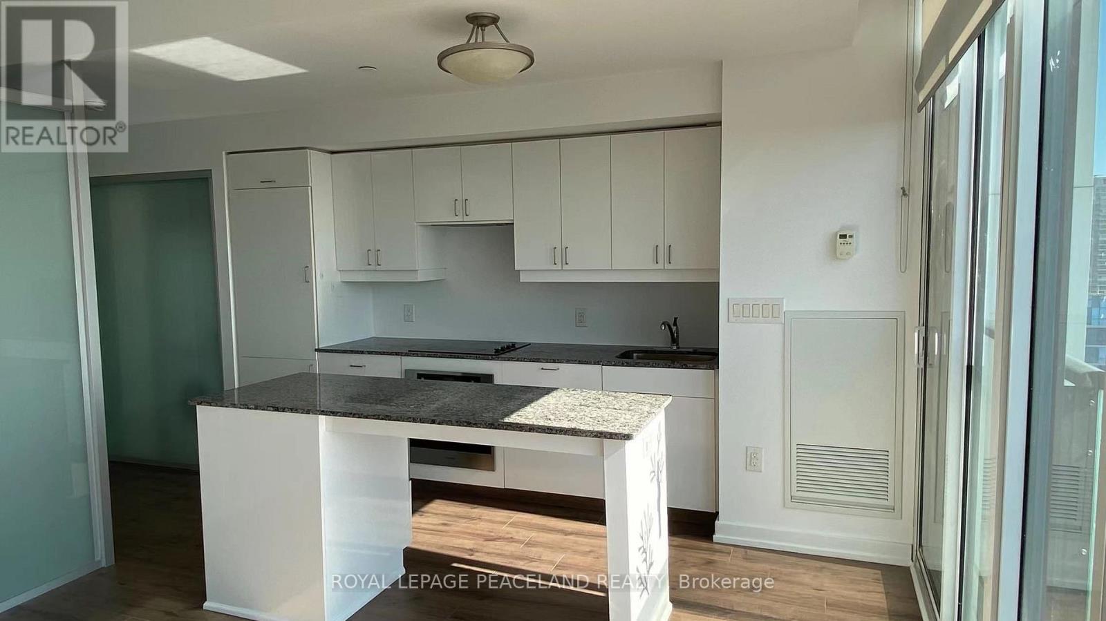 3101 - 426 University Avenue, Toronto, Ontario M5G 1S9 - Photo 4 - C13568492